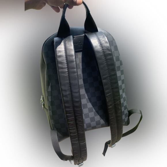 Louis Vuitton - JOSH BACKPACK LEATHER WEEKEND BAG - Picture 2 of 10